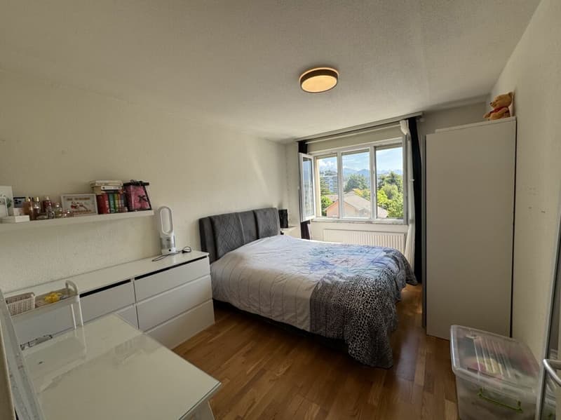Sion - 4.5 pièces lumineux, calme avec garage et vue dégagée (6)