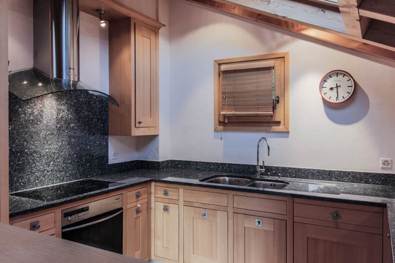 Chalet exceptionnel avec jacuzzi à proximité de la télécabine Medran (7)