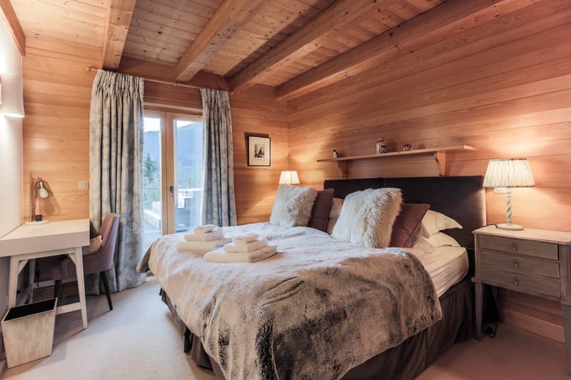 Chalet exceptionnel avec jacuzzi à proximité de la télécabine Medran (10)