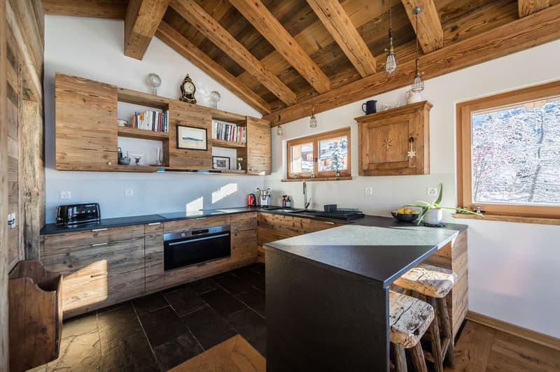 Renovated in 2020 weekly rental family chalet in Verbier (5)