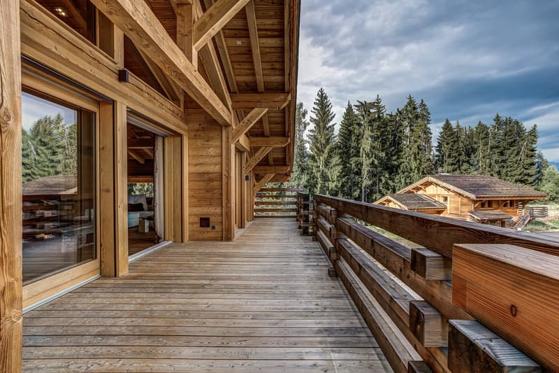 Unique opportunity to acquire a beautiful, new chalet in Combloux. (5)
