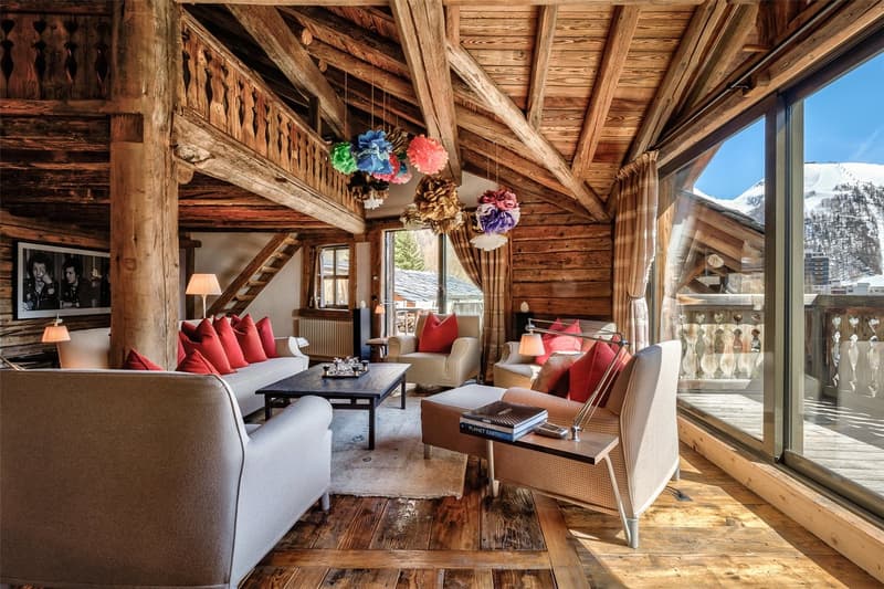 Raro chalet savoiardo in vendita con vista panoramica su Val d’Isère (4)