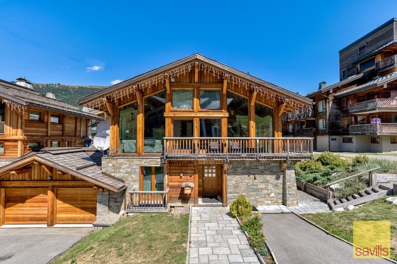 Un chalet eccezionalmente progettato e raro, a 50 metri dalle piste a Les Gets (3)