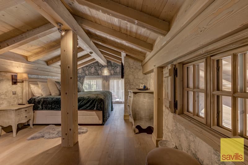 Un chalet eccezionalmente progettato e raro, a 50 metri dalle piste a Les Gets (18)