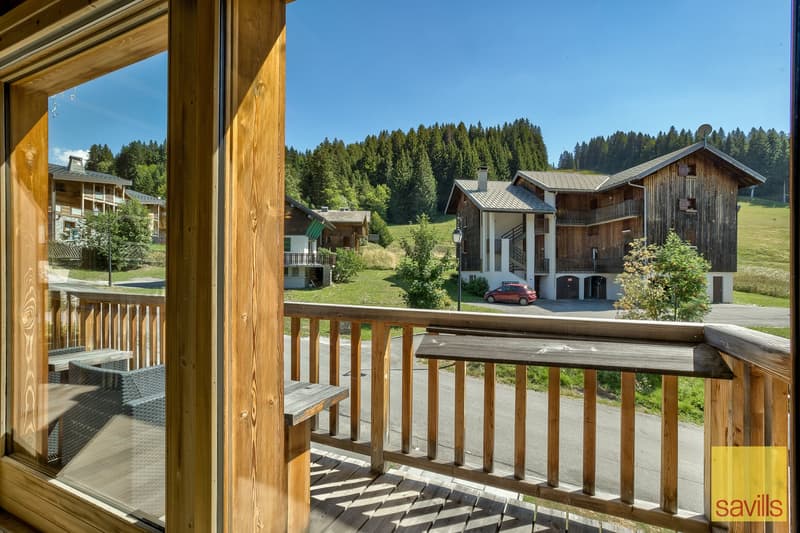 Un chalet eccezionalmente progettato e raro, a 50 metri dalle piste a Les Gets (21)