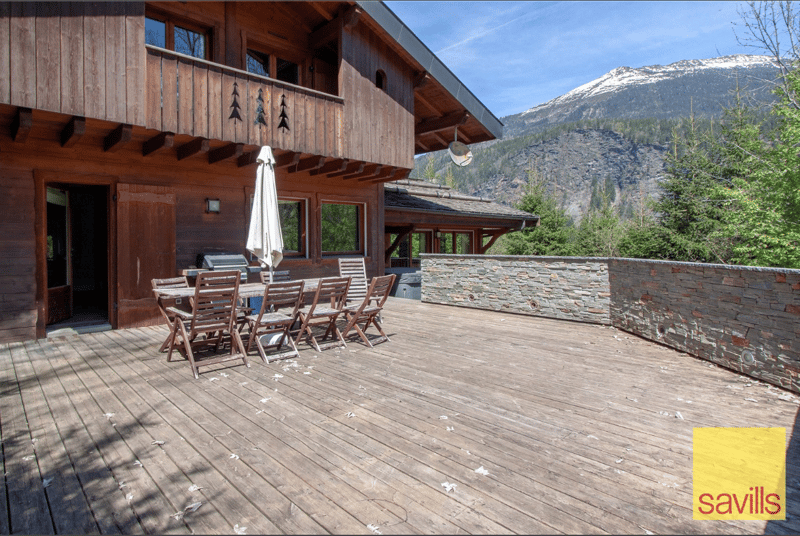 Delizioso chalet separato con cinque camere da letto e vista mozzafiato sul Monte Bianco (20)