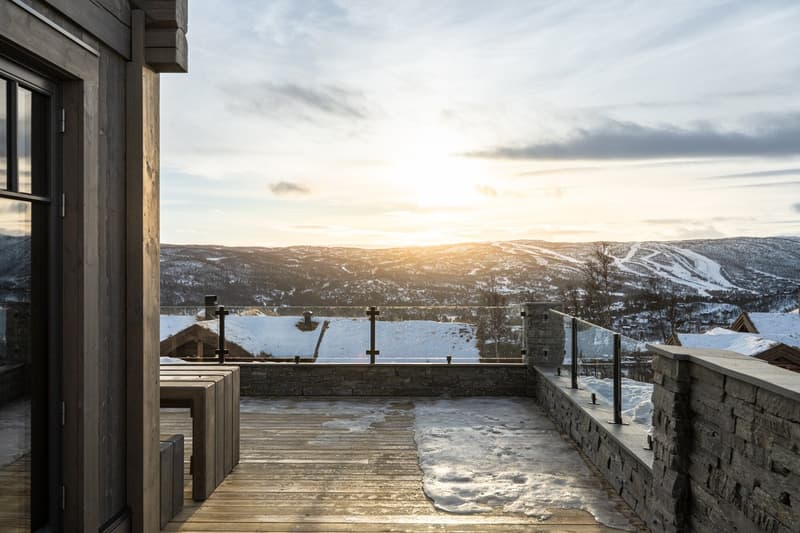 High-End Luxurious Mountain Home with stunning mountain views in Geilo, Norway (4)