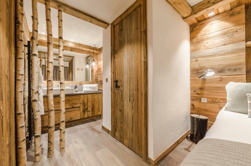 Magnifique chalet de 5 pièces à Val d'Isère (8)