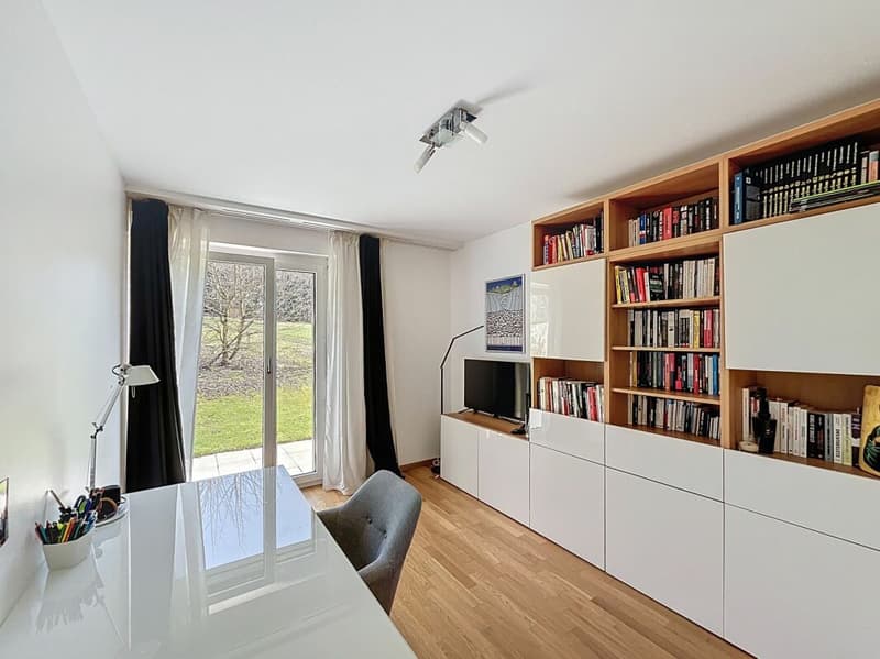 LAUSANNE - Montblesson : Superbe 5.5p en rez-de-jardin, au calme, MINERGIE. Une exclusivité Immo-Consulting SA. (7)