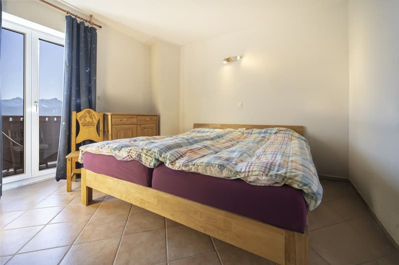 APPARTEMENT AVEC GARAGE ET BALCON - VUE PANORAMIQUE - EN EXCLUSIVITÉ (3)