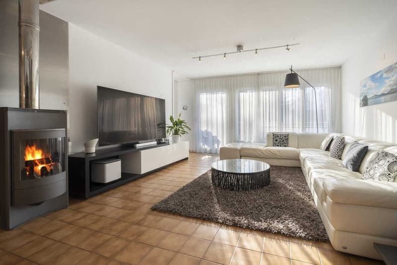 IMMEUBLE COMMERCIAL - FITNESS + APPARTEMENT - EN EXCLUSIVITÉ (8)