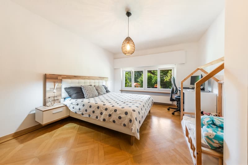 APPARTEMENT RÉNOVÉ AVEC JARDIN - AU CALME - 3-4 PARKINGS - EXCLUSIVITÉ (3)