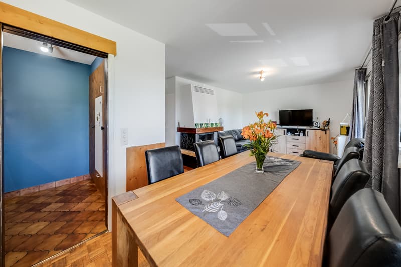 APPARTEMENT - CENTRÉ - BALCON ET PLACE DE PARC - EN EXCLUSIVITÉ (6)