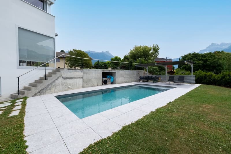 VILLA DE STANDING - PISCINE - VUE PANORAMIQUE - EN EXCLUSIVITÉ (2)