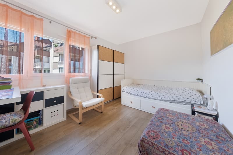 APPARTEMENT DE 4,5 PIÈCES - VUE PANORAMIQUE - GARAGE - EN EXCLUSIVITÉ (11)