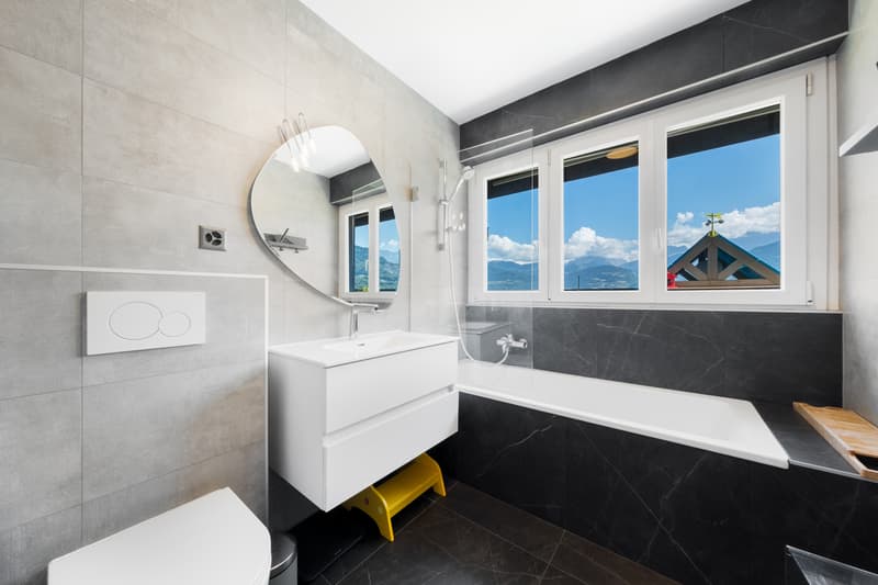 APPARTEMENT EN TERRASSE - VUE PANORAMIQUE - SOUS-SOL - EN EXCLUSIVITÉ (9)