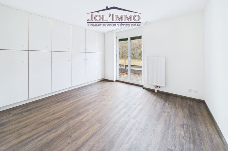 Attique d'exception 6.5 pièces avec terrasse panoramique - Moutier (10)