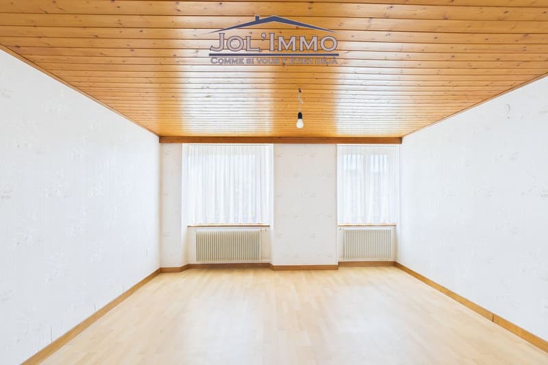 Maison spacieuse, située au calme avec un grand potentiel pour réaliser vos projets (12)