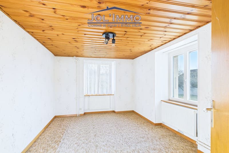 Maison spacieuse, située au calme avec un grand potentiel pour réaliser vos projets (11)