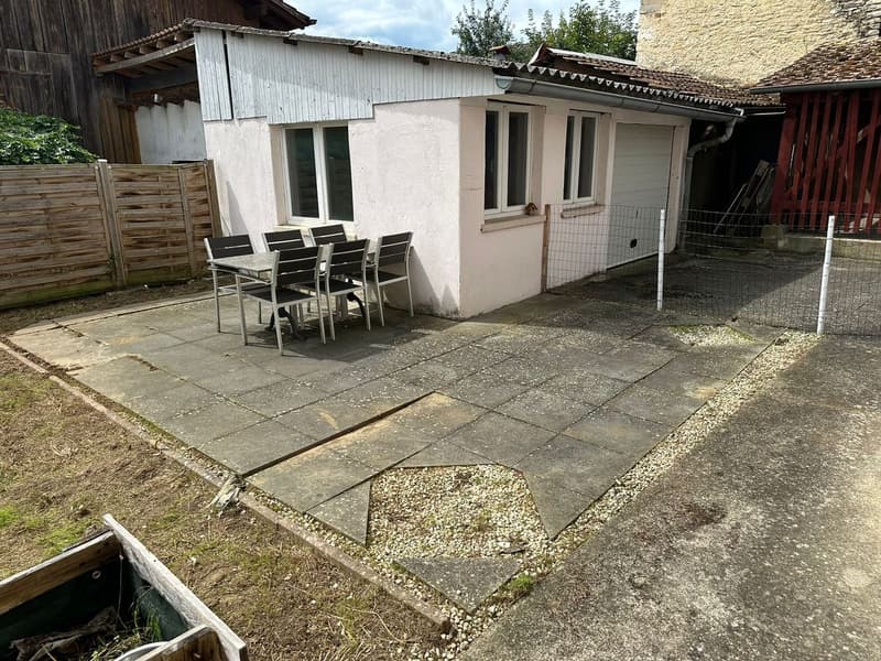 Grand immeuble de 3 appartements (3)