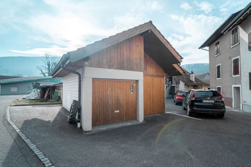 Grande maison avec 3 appartements - Surface habitable exceptionnelle! (6)