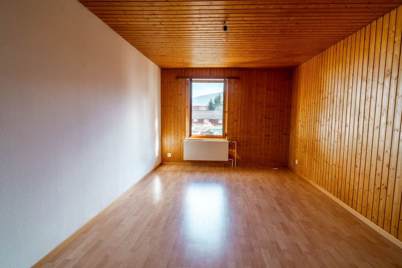 Grande maison avec 3 appartements - Surface habitable exceptionnelle! (10)