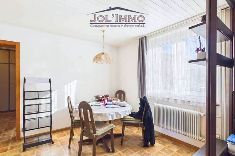 Maison individuelle avec beau potentiel dans quartier calme à Courrendlin (7)