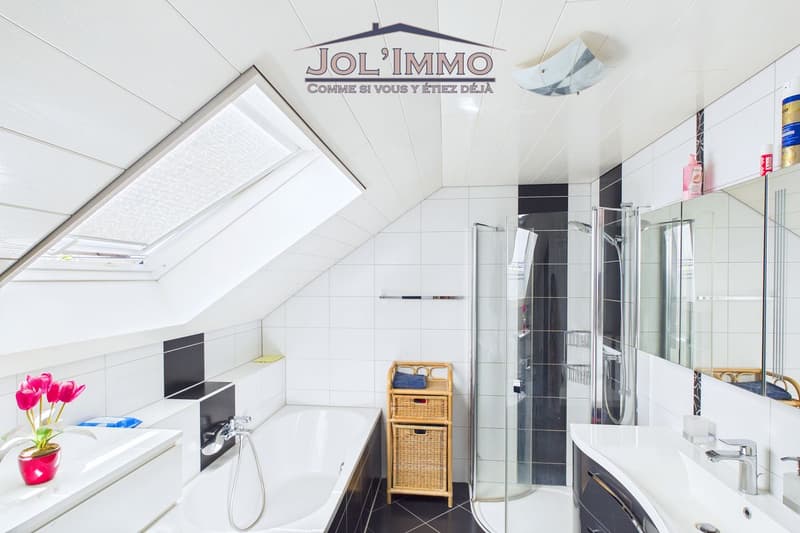 Belle maison sur Moutier (12)