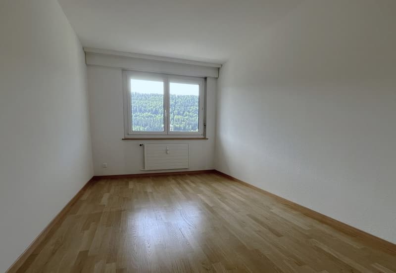 bureau.jpg