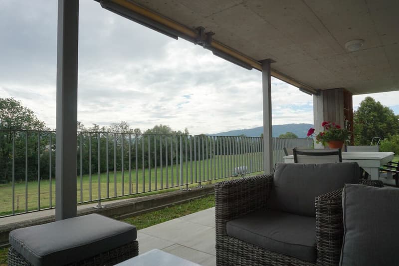 ARI-240 - Appartement en rez de 5,5 pièces, sud-ouest, vue dégagée, 133 m2 net habitable (5)