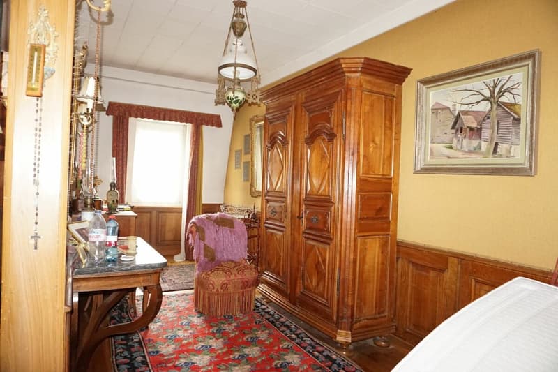 ARI-248 Pour investisseurs - Immeuble d'habitation, ancien restaurant à transformer en immeuble de rendement - Idéalement situé en zone centrale à Delémont (8)
