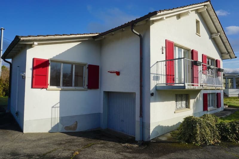 ARI-252 - Maison individuelle sur une parcelle de 904 m2 (2)