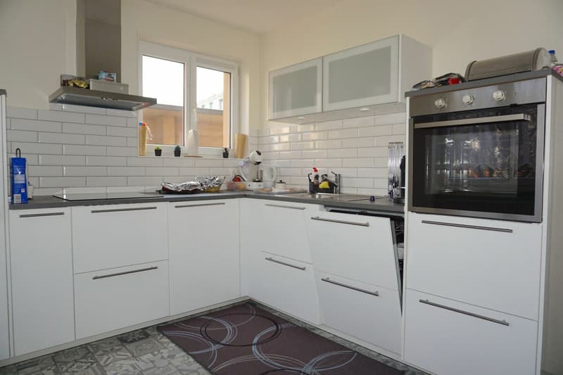 ARI-253 - Immeuble de 3 appartements, 3 garages et 2 places de parking à proximité de la gare CFF (9)