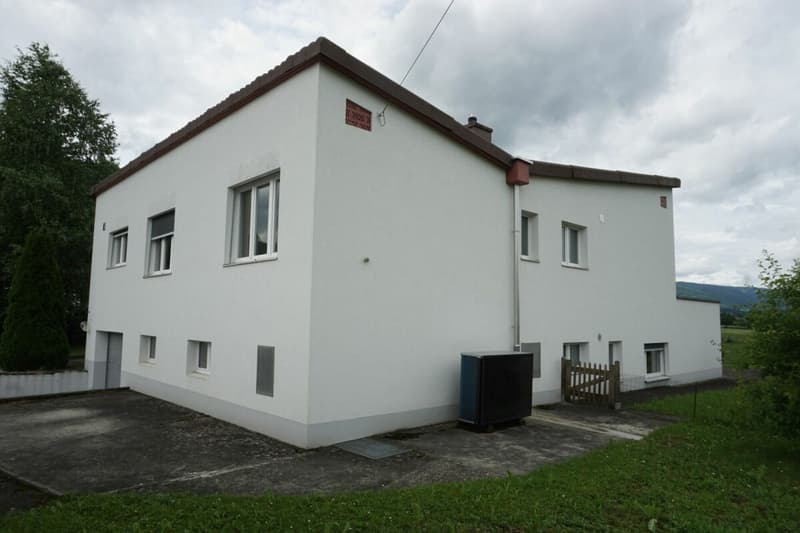 ARI-236 - Appartement de 4,5 pièces en rez-de-chaussée supérieur (11)
