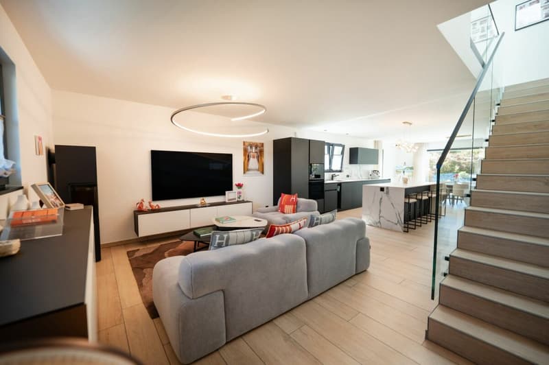ARI-263 - Villa lumineuse de haut-standing de 5,5 pièces (6)