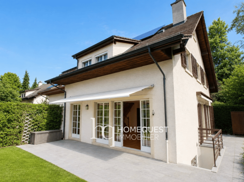 Une villa baignée de lumière au coeur de Chailly (1)