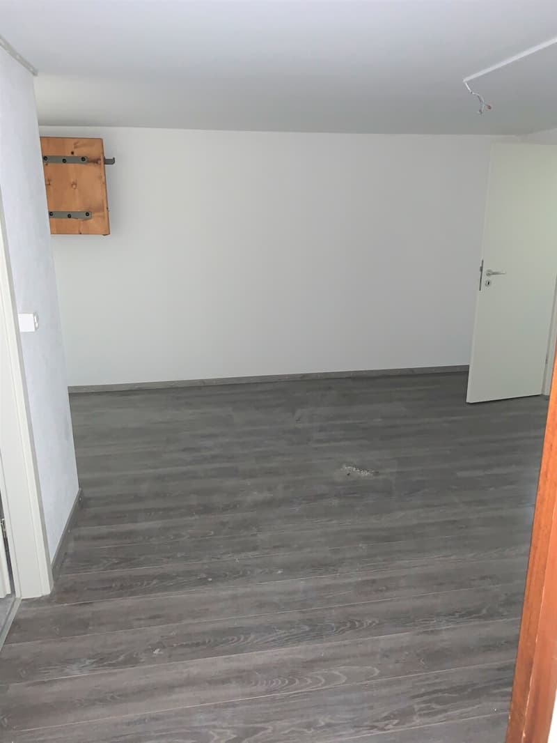 Dépôt en vente à Villeneuve (2)