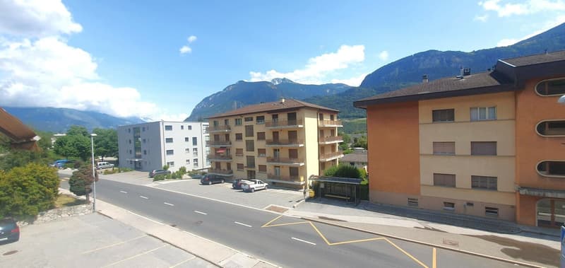 Très beau appartement très bien entretenu à vendre à Noës (9)