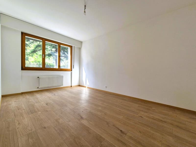Très beau appartement très bien entretenu à vendre à Noës (2)