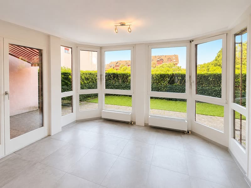 Appartement lumineux avec terrasse et jardin privatif (5)
