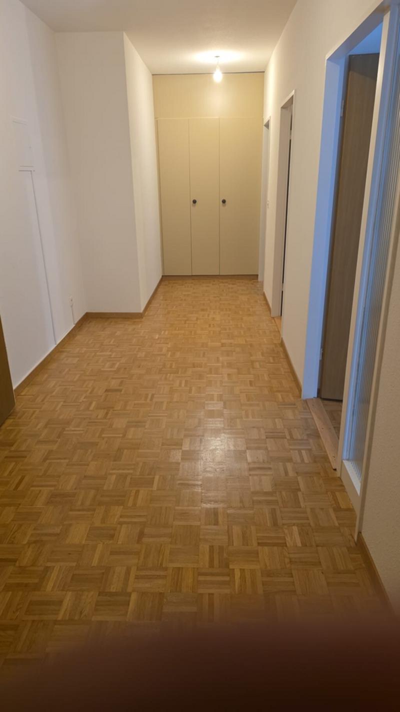 5003.20.0202.01_-_Hall_dentree.jpg