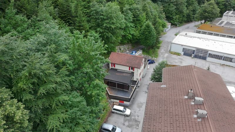 Einfamilienhaus in Chur, Meiersboden mit Entwicklungspotenzial (2)