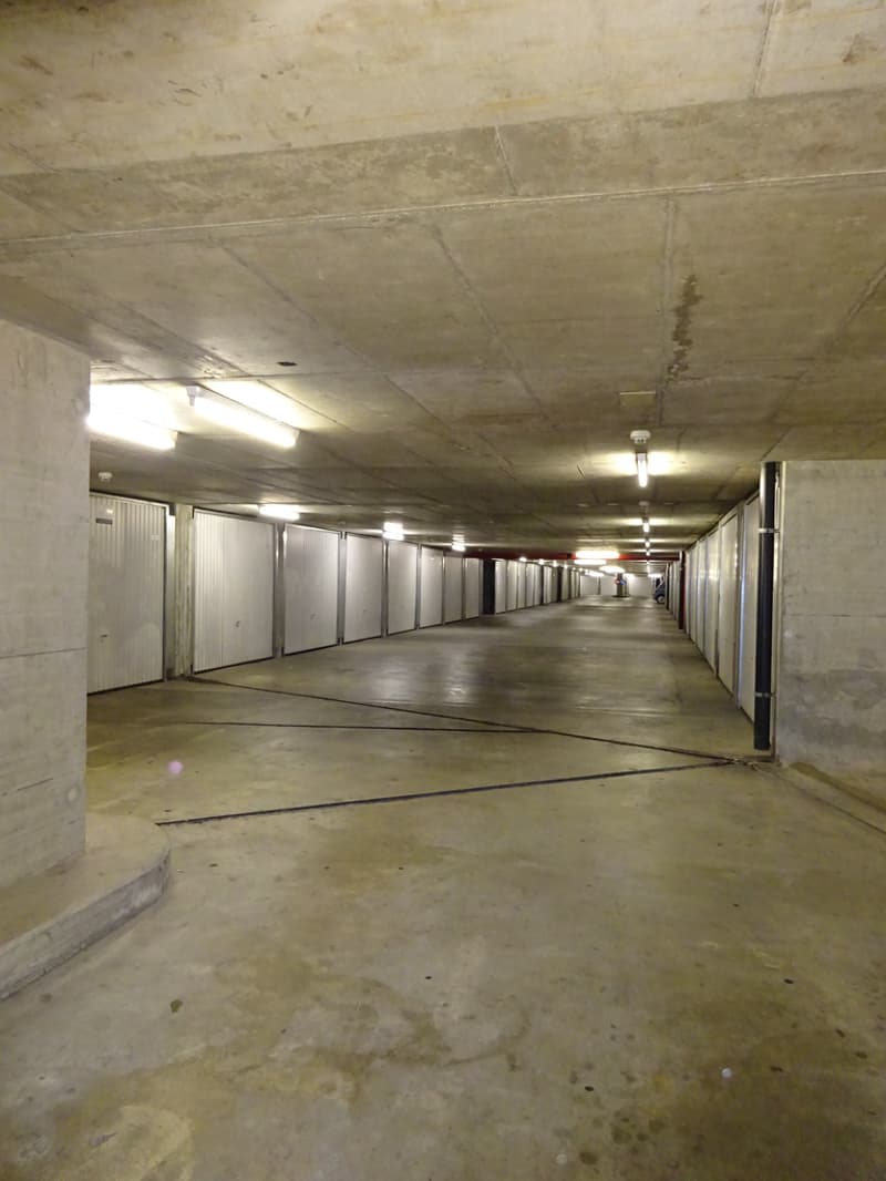 Garage_2.jpg