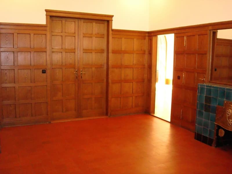 Stilvolle 3-Zimmer-Altbauwohnung mit wunderschönem Garten (7)