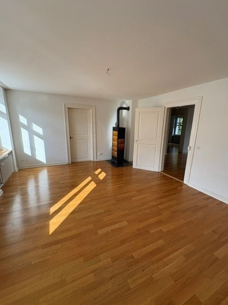 Helle 4-Zimmerwohnung im 2. OG mit Balkon (7)