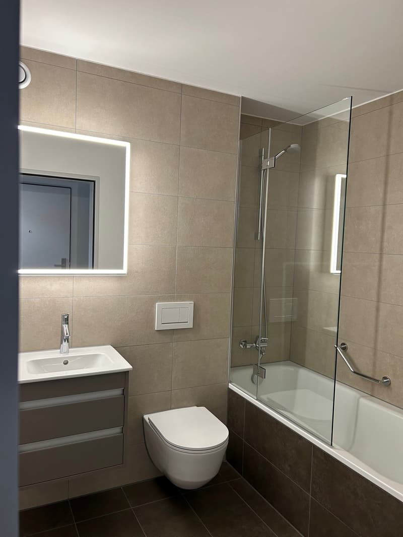 Hochwertig sanierte Wohnung mit Balkon beim Wiesenplatz (4)