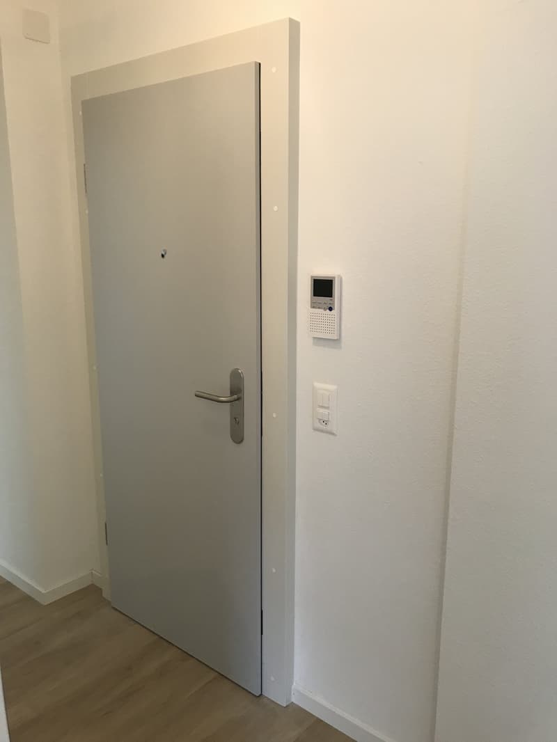 Hochwertig sanierte Wohnung mit Balkon (8)