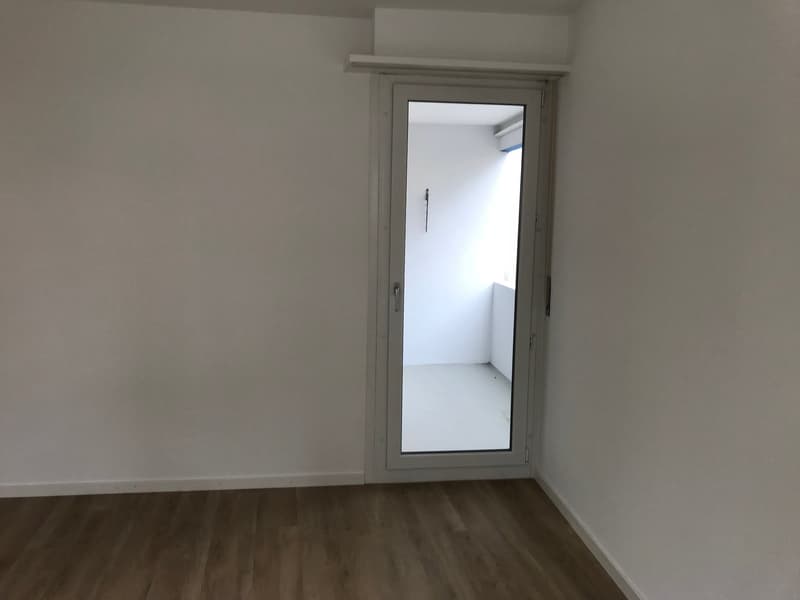 Hochwertig sanierte Wohnung mit Balkon (4)