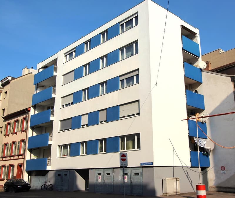 Hochwertig sanierte Wohnung mit Balkon (8)