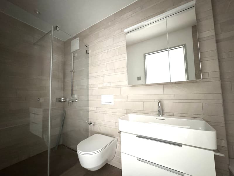 Badewanne/Dusche/WC